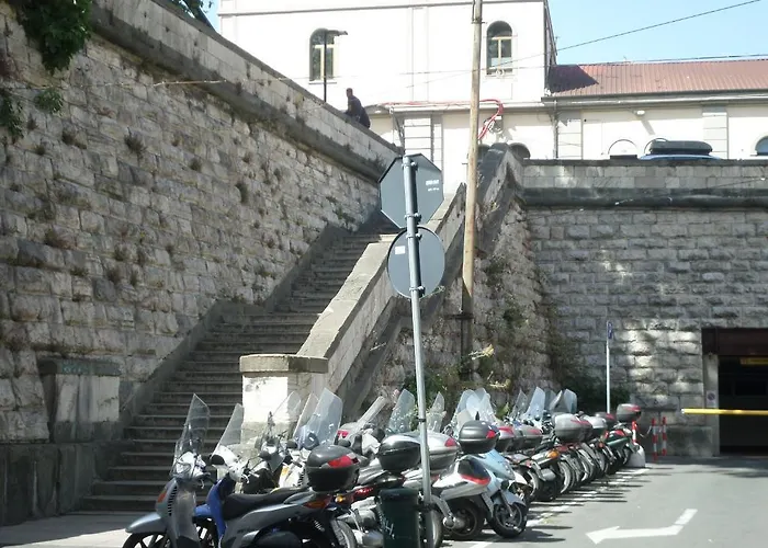 호텔 오로라 라스페치아